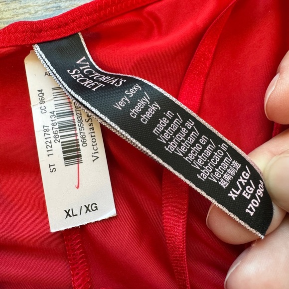 Victoria's Secret Very Sexy So Obsessed Strappy Cheeky Panty Red - Picture 6 of 7